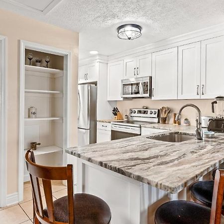 Pet Friendly Townhome With Gulf Views And Hot Tub Right Across From Beach And Schooners Panama City Beach Eksteriør bilde