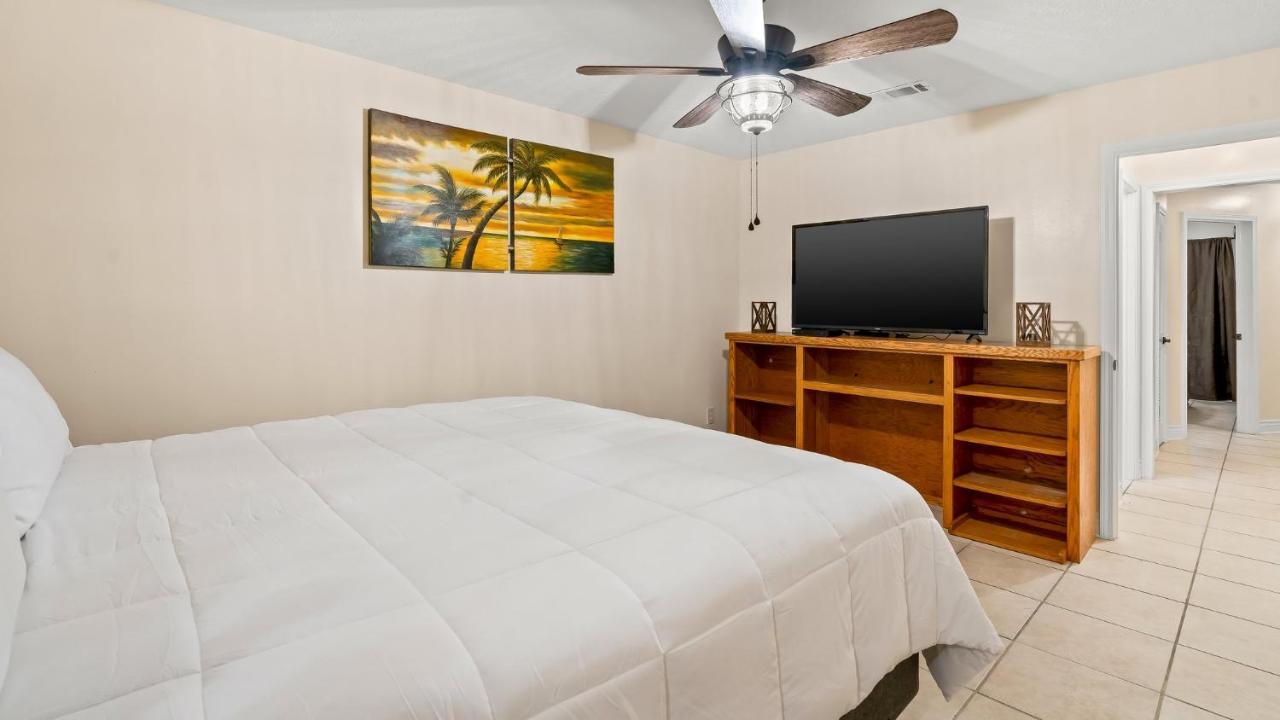 Pet Friendly Townhome With Gulf Views And Hot Tub Right Across From Beach And Schooners Panama City Beach Eksteriør bilde